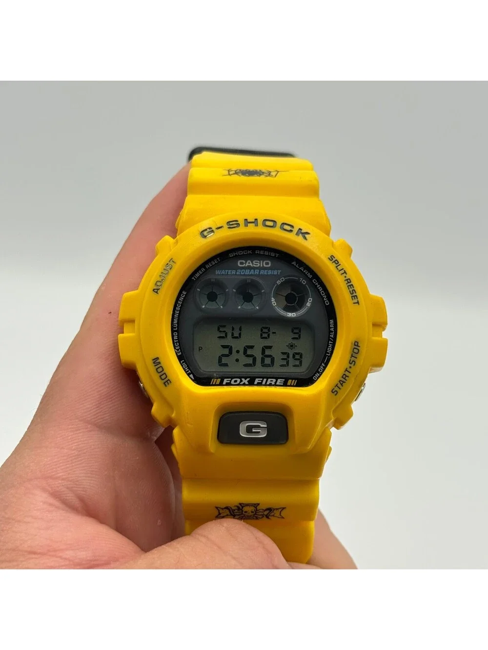Yellow G Shock DW6900 Fox Fire Watch, Working